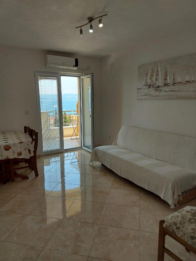 Apartments Gojevic Бол Екстер'єр фото
