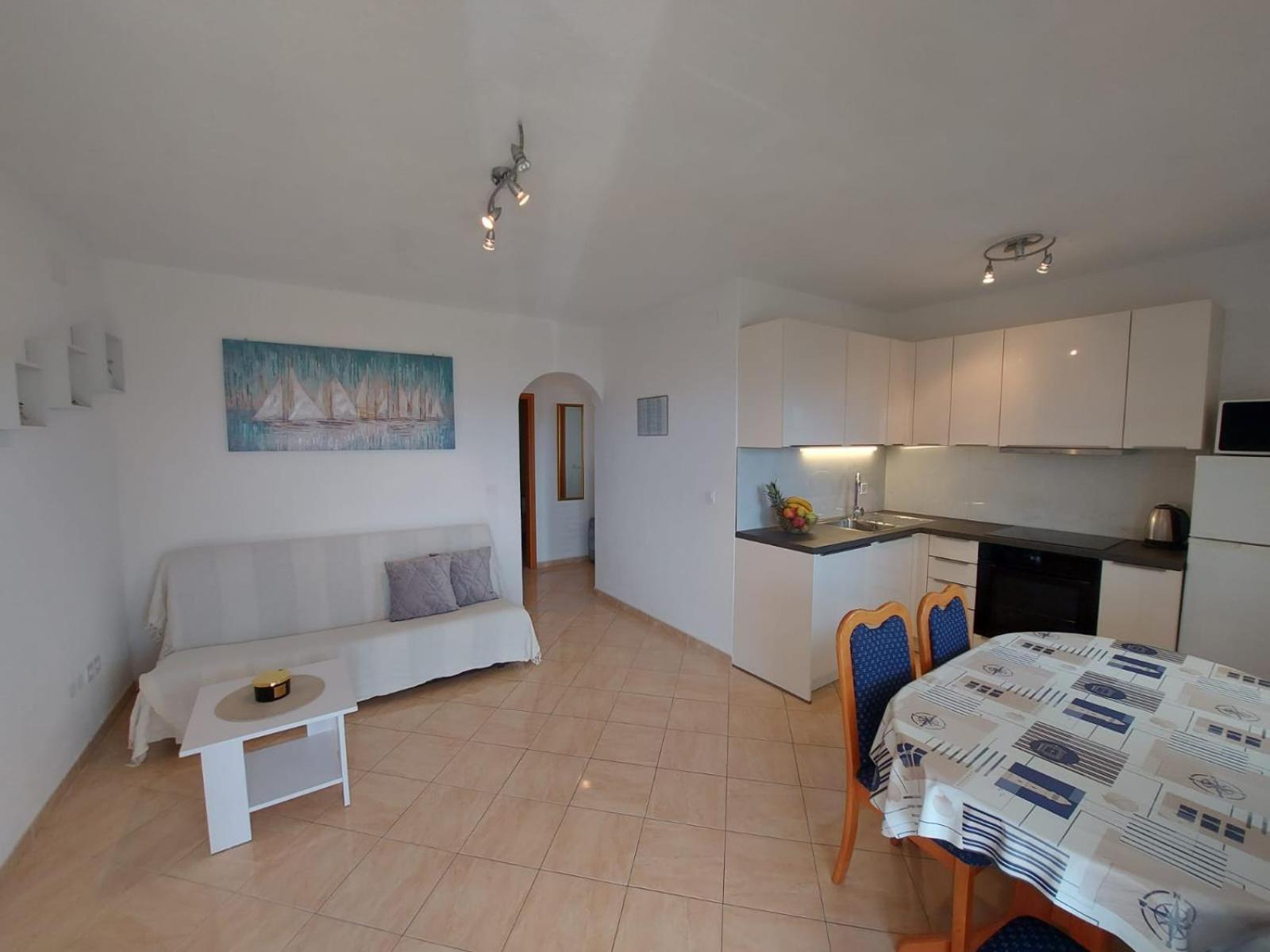 Apartments Gojevic Бол Екстер'єр фото